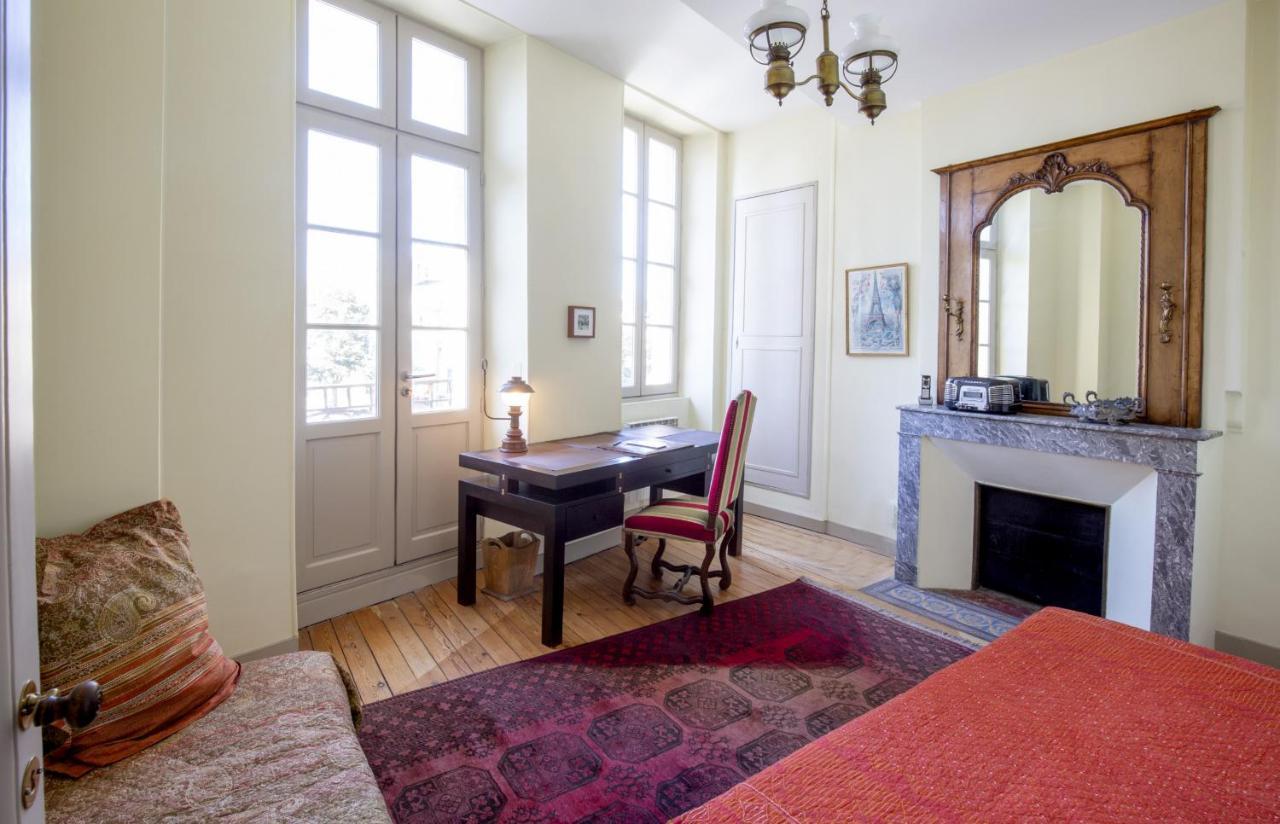 Centre Historique, Appartement Climatise Avec Terrasse Bordeaux Luaran gambar